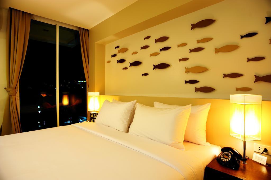 The Album Hotel Patong Bagian luar foto