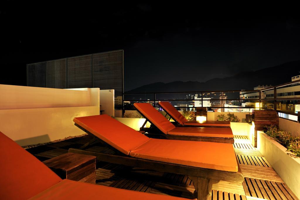 The Album Hotel Patong Bagian luar foto