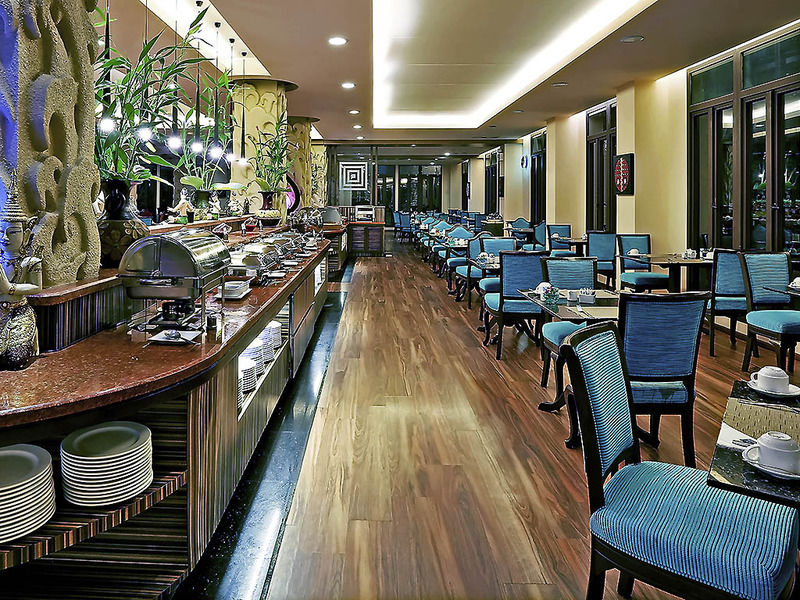 The Album Hotel Patong Bagian luar foto
